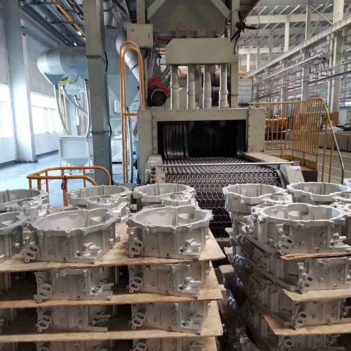 電動車車架怎么去銹保養_電動車架除銹砂車機打滑怎么辦_電動車車架打砂除銹機