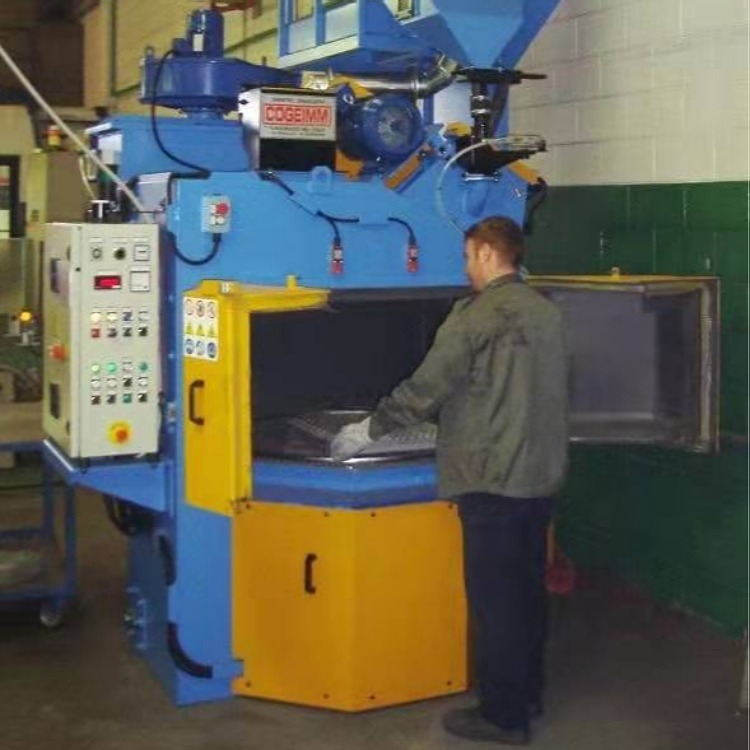 拋丸機砂丸_輥道通過式拋丸打砂機_拋丸打砂機工作原理