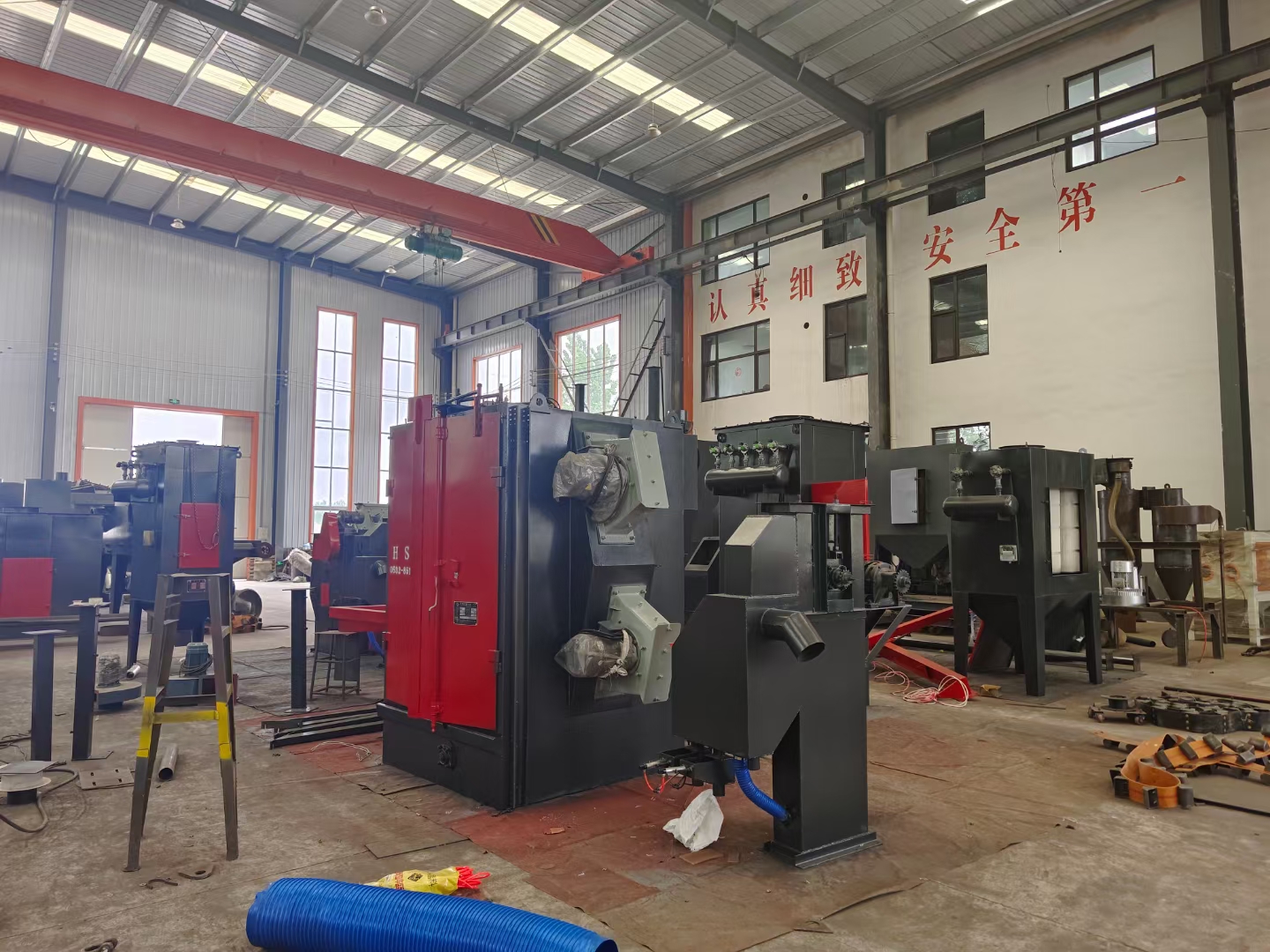 鑄造廠拋丸機工作原理_鍛造銅拋丸打砂機_銅鑄件拋丸