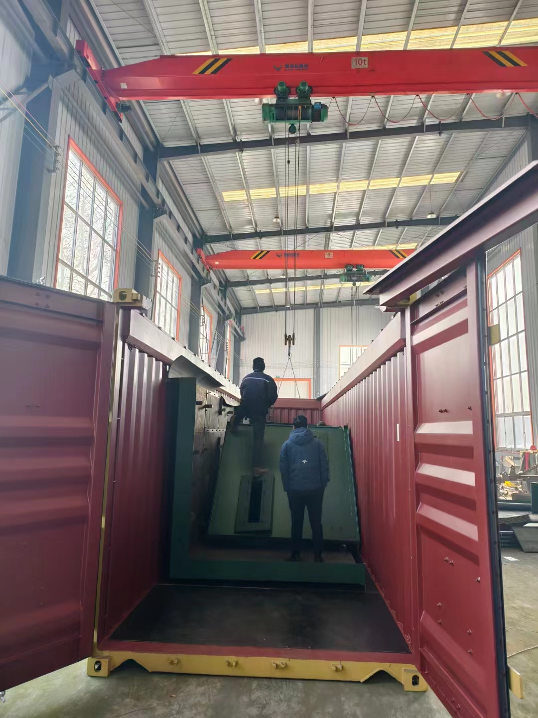 連續障礙通過圖解_90式履帶裝甲輸送車_連續履帶通過式除銹機