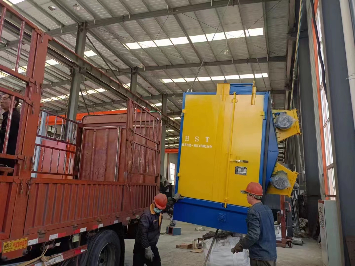 油庫防腐施工_油庫地面防滲施工方案_油庫防腐打砂機
